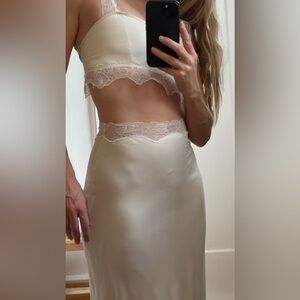 Sir the label cream silk and lace top size small